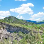Holiday home Location Les Iris *