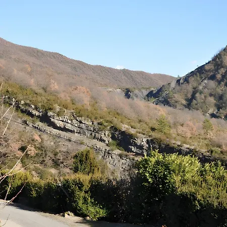 Location Les Iris La Robine-Sur-Galabre