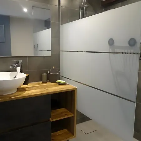 Location Les Iris La Robine-Sur-Galabre