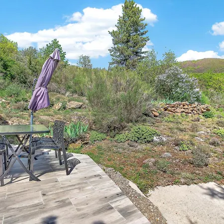 Holiday home Location Les Iris La Robine-Sur-Galabre