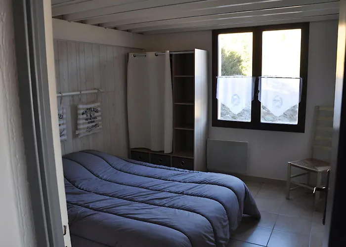 Location Les Iris Hébergement de vacances